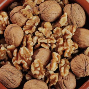 1KG-Premium Whole Walnuts (Akhrot) – Natural, Crunchy & Nutrient-Rich